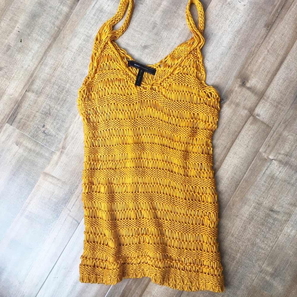 Yellow BCBGMaxAzria tank top - size M (EUC)